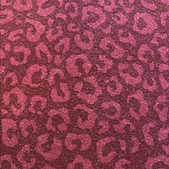 Market & Spruce Maroon Animal Print Tee - Picture 4 of 4